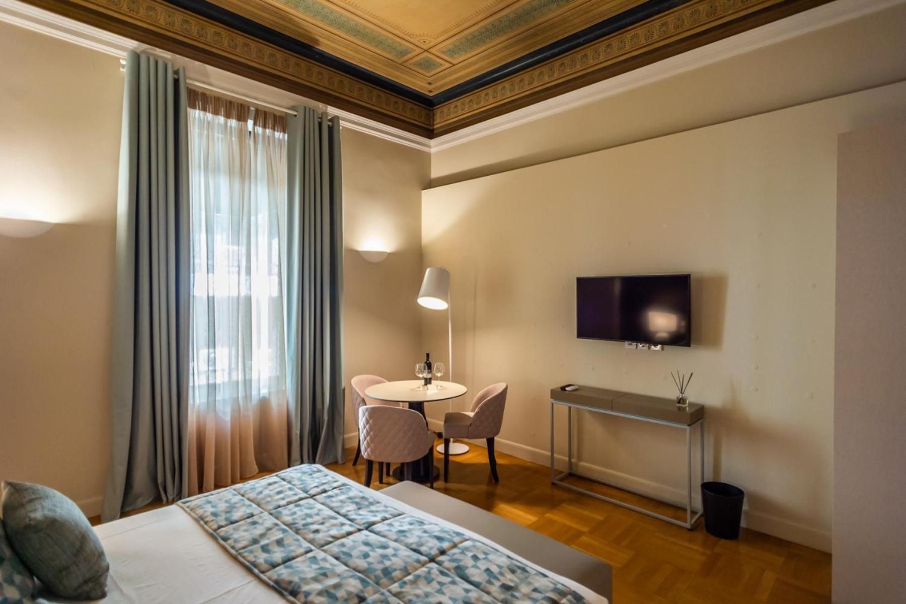 33Solonossuites Athen Rom bilde